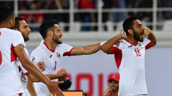 الأردن أول منتخب يقترب من التأهل إلى دور الـ 16