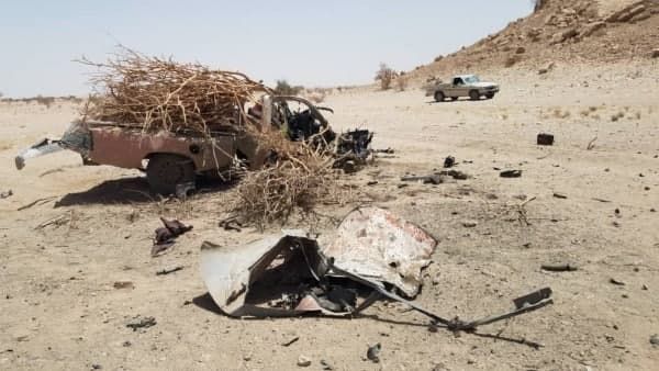 إصابة مواطن بجروح خطيرة بانفجار لغم أرضي في محافظة الجوف