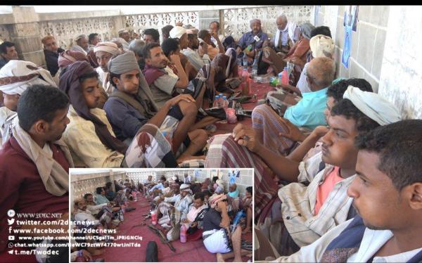 اجتماع مؤتمري بموزع يطالب بتصنيف الحوثيين جماعة إرهابية ورفع العقوبات عن أحمد علي
