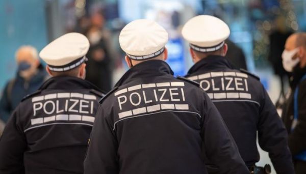 اعتقال 11 شخصا من "حفل كورونا" في فيينا
