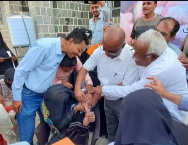 مديرعام الخوخة يدشن حملة التحصين الطارئة 