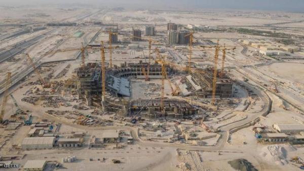 قطر في ورطة.. "الفيفا" يدرس اضافة دولة أخرى لاستضافة مونديال 2022