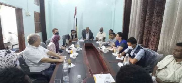 المحافظ طاهر يناقش مع المنظمة الدولية للهجرة تدخلاتها بالمحافظة