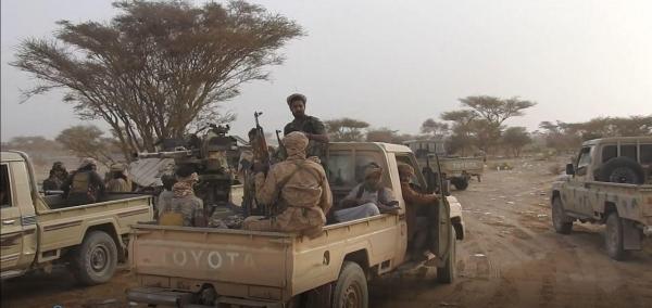 أكثر من 20 قتيلا حوثيا في كمينين للجيش والقبائل بمحافظة الجوف