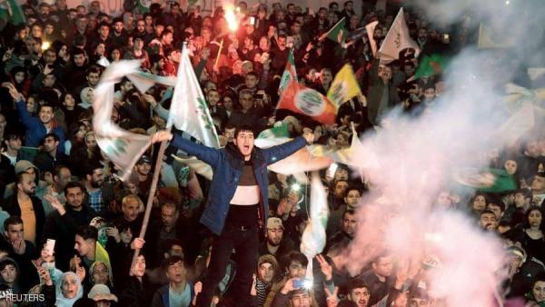 حزب "الشعب الجمهوري" يعلن فوزها في المدن التركية الرئيسية  
