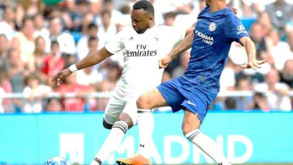 القبض على لاعب ريال مدريد السابق بتهمة تهريب المخدرات