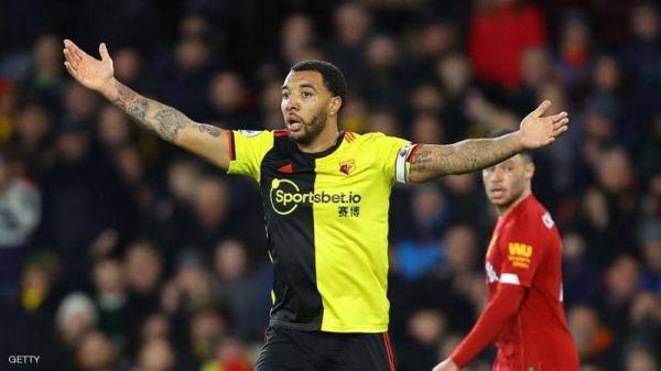 مع اقتراب عودة البريميرليغ.. "قاهر ليفربول" يرفض التدريب