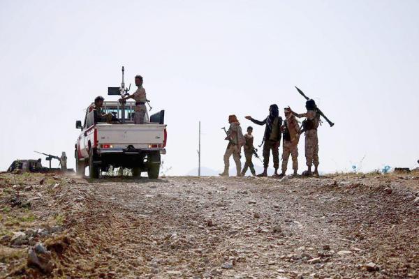مقتل وجرح عدد من عناصر المليشيات الحوثية غربي تعز