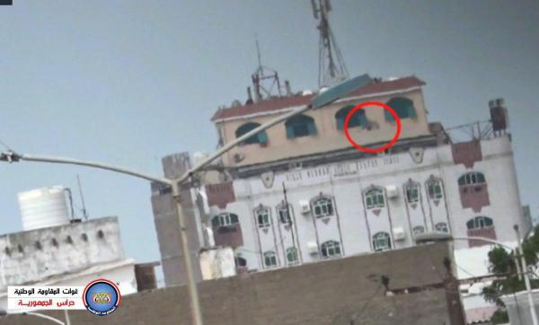 مصرع 3 قناصة وعدد من عناصر المليشيات الحوثية داخل مدينة الحديدة
