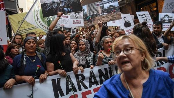 في "ذكرى غيزي".. مئات الأتراك يتظاهرون ضد السلطة