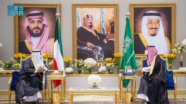  السعودية والكويت يبحثان وضع المنطقة وتعزيز الأمن