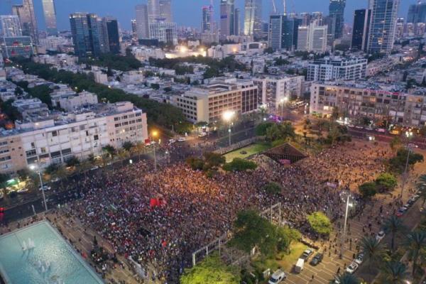 إسرائيلون وعرب  يتظاهرون ضد الاحتلال والضم