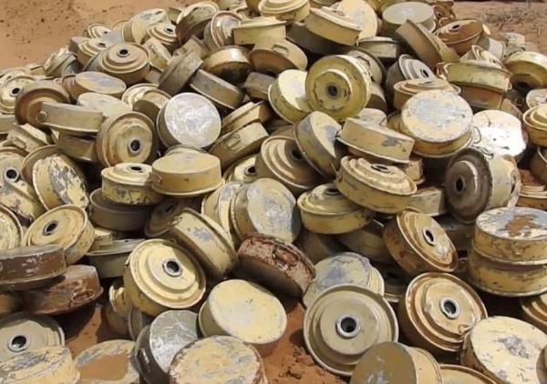 "مسام" ينتزع 852 لغماً حوثياً في أول أسبوع من يونيو