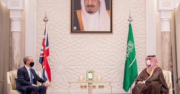 ولي العهد السعودي يبحث مستجدات أحداث المنطقة مع وزير الخارجية البريطاني