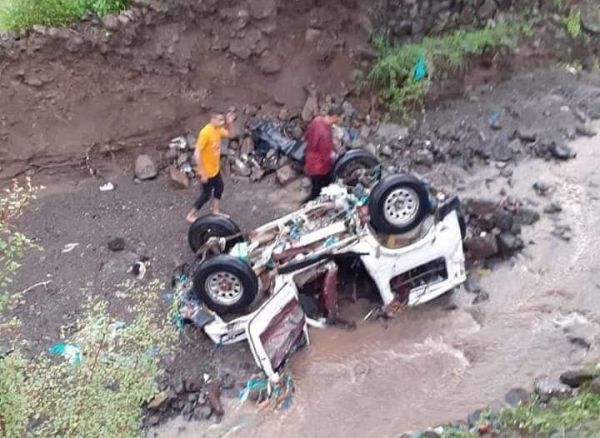 سيول غزيرة تودي بحياة زوجين جنوبي تعز