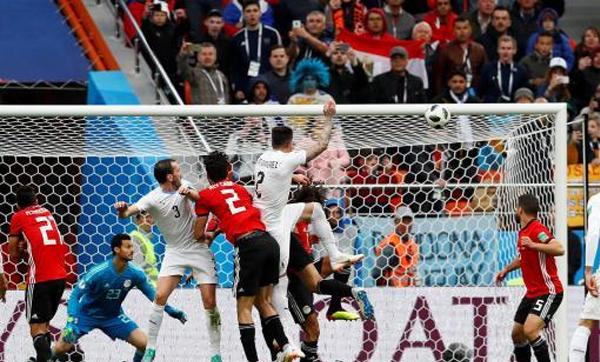 بهدف قاتل.. مصر تخسر من الاوروجواي