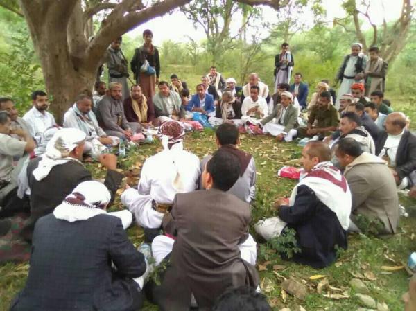 مليشيا الحوثي تدفع مبالغ مالية لمشايخ بمحافظة ريمة مقابل حشد مقاتلين