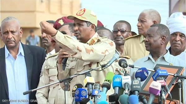 المجلس العسكري السوداني يدعو لاتفاق شامل و"يحذر"