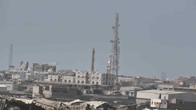 الحديدة.. اشتباكات بين عناصر المليشيات الحوثية في الدريهمي