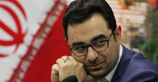 إيران تعتقل 7 مسؤولين بينهم مساعد محافظ البنك المركزي