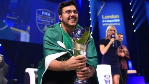 سعودي يحصد بطولة كأس العالم لكرة القدم