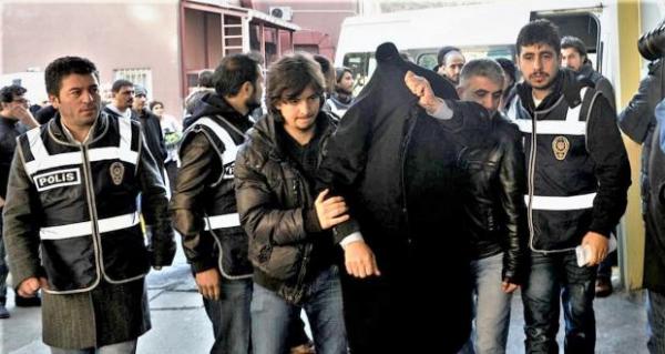 اعتقال عشرات المعارضين فى 14 مدينة تركية 