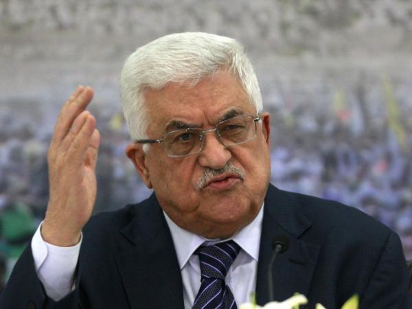 عباس: سنحارب ما تسمى بـ"صفقة القرن"