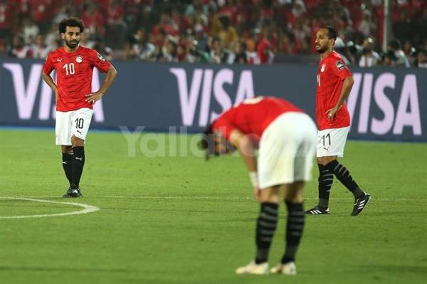"الفيفا" يعين لجنة خماسية لإدارة شؤون الاتحاد المصري 