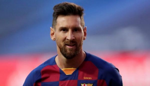 خطاب رسمي.. الدوري الإسباني ينصف برشلونة في أزمة ميسي
