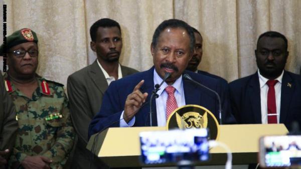 رئيس الوزراء السوداني يعلن تشكيل الحكومة الجديدة 