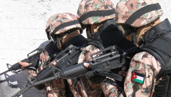 الأردن يعلن إحباط محاولة تسلل من الأراضي السورية