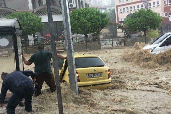 ارتفاع عدد الضحايا الأمطار الغزية في تونس