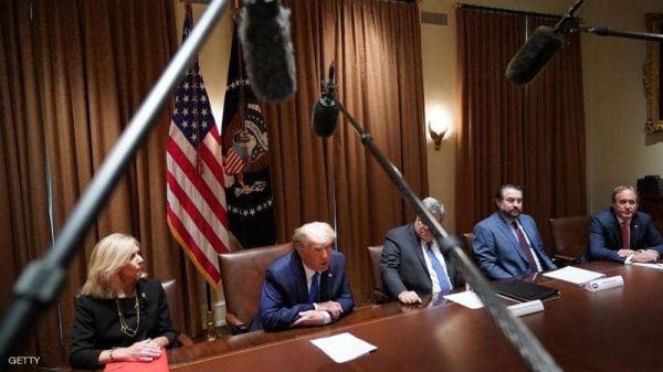 ترامب يتوعد: سنتصرف مع انتهاكات منصات التواصل قريبا