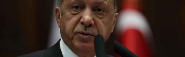 توبيخ أردوغان لصحفي يثير مجددا "حرية الإعلام" في تركيا