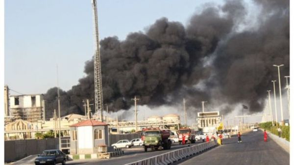 انفجار غامض يهز مدينة صناعية بإيران