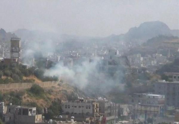 شهداء وجرحى مدنيون في تعز إثر قصف حوثي