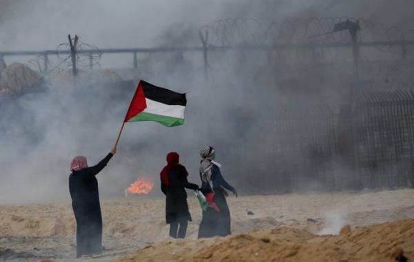 إصابة 65 فلسطينيا برصاص الاحتلال في غزة