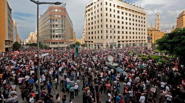تصاعد الاحتجاجات في لبنان .. والحريري يمهل شركاءه 72 ساعة
