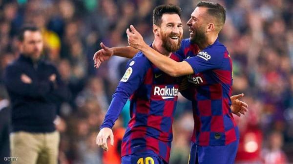 برشلونة يتصدر الدوري الإسباني 