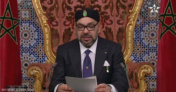 العاهل المغربي يدعو الجزائر إلى تجاوز الخلافات بين البلدين