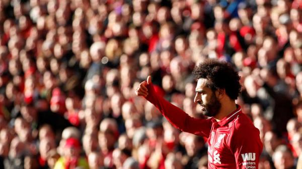 صلاح يقود ليفربول إلى صدارة الدوري الإنجليزي  