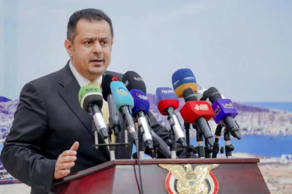 خيارات الحكومة للتعامل مع اعتداءات الحوثي الإرهابية