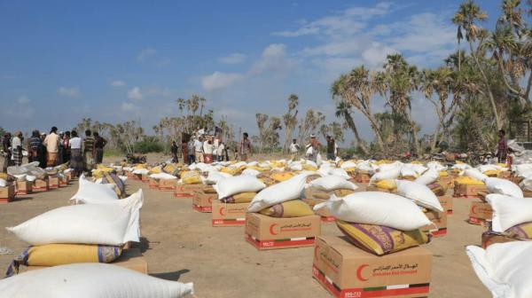 قافلة مساعدات إماراتية جديدة لأهالي الجاح 