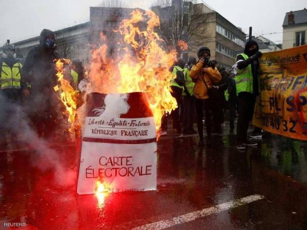 اعتقال أكثر من 85 شخصا في احتجاجات "السترات الصفراء" للسبت الخامس على التوالي