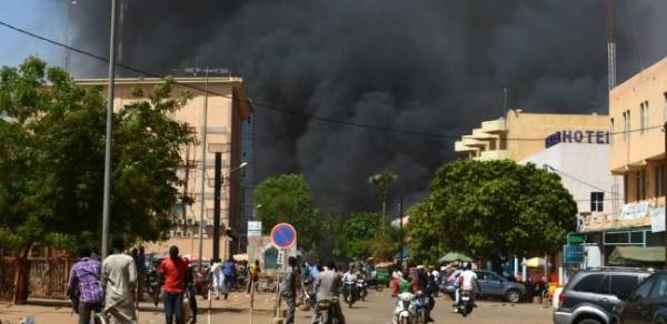 في واحد من أكثر الهجمات دموية.. هجوم إرهابية مزدوج  في شمال بوركينا فاسو