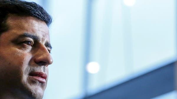 ديمرتاش من سجنه: الإجراءات القضائية ضدي "مسيسة"