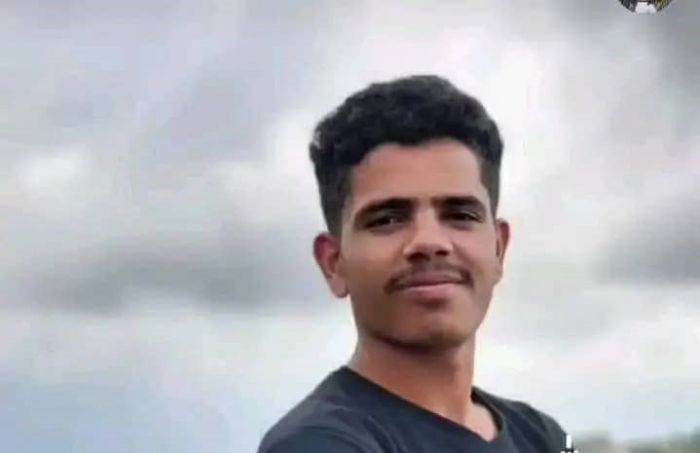 العثور على جثمان شاب شُنق داخل محله التجاري في إب