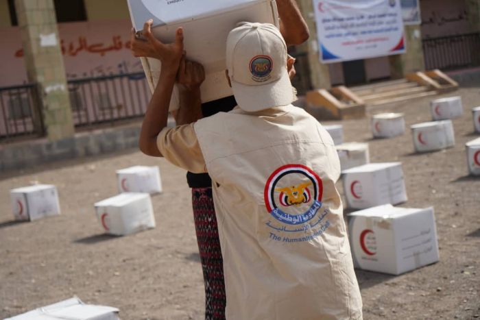 الحديدة.. إنسانية المقاومة الوطنية تقدّم حملة جديدة لدعم المعلم في الخوخة