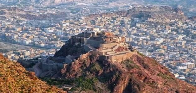 فروع الأحزاب في تعز تطالب بمحاسبة الفاسدين وتفعيل الرقابة ورفع الحماية عن المفسدين