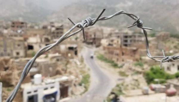 دراسة حقوقية: حصار الحوثيين لتعز سياسة ممنهجة ترقى إلى جريمة حرب